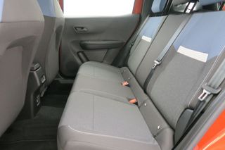 Opel Frontera 1.2T XHT Hybrid eDCT6 107kW Edition