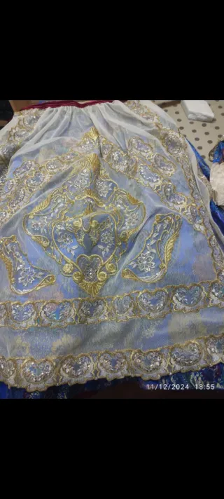 Traje de Fallera Talla 42/44 Dorado y Blanco