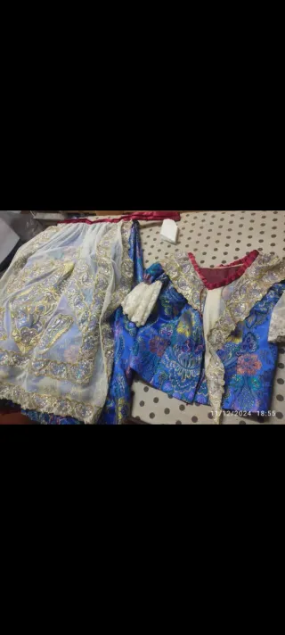 Traje de Fallera Talla 42/44 Dorado y Blanco