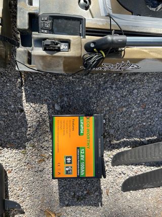 Kayak de Pesca Profesional a Pedales, Motor, Sonda