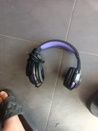 Cascos gaming morados