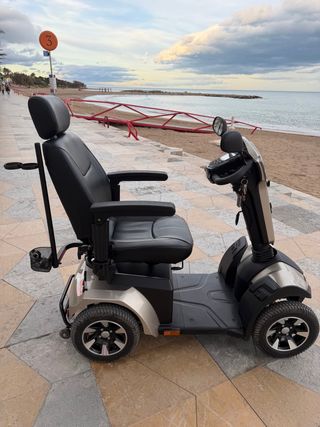 Scooter movilidad reducida negro/plata VERMEIREN