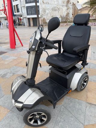 Scooter movilidad reducida negro/plata VERMEIREN