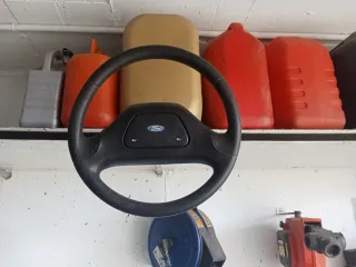 Volante Ford Escort XR3