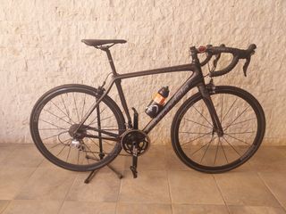 Bicicleta Carretera Cannondale Synapse Carbono