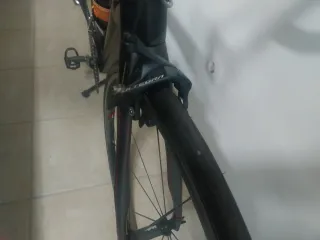 Bicicleta Carretera Cannondale Synapse Carbono