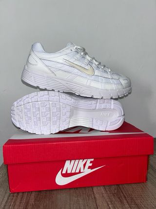 Nike P6000 Blancas Talla [42.5]