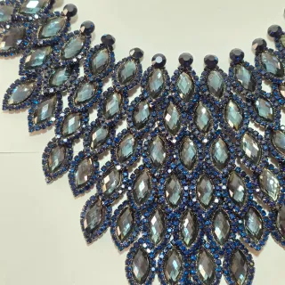 Collana bigiotteria a ventaglio elementi a goccia