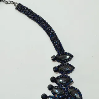 Collana bigiotteria a ventaglio elementi a goccia