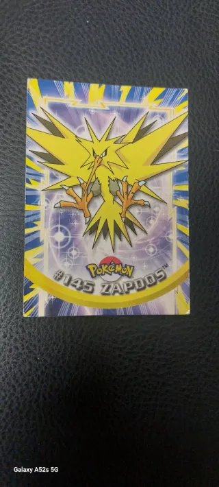 Carta Pokemon Zapdos #145