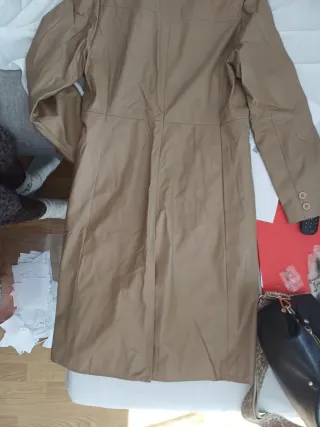 Chaqueta pelo sintético y polipiel