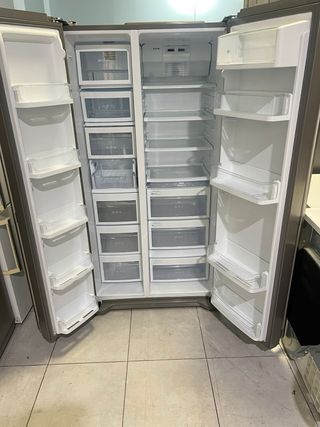 Nevera LG Side by Side americana