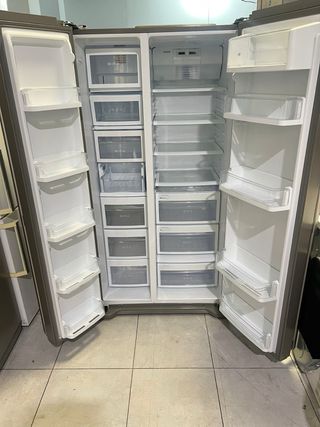 Nevera LG Side by Side americana