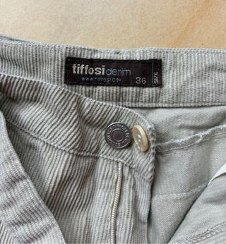 Pantalón de pana beige