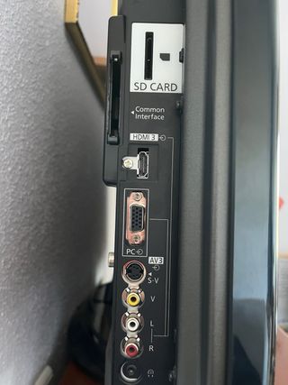 Televisor Panasonic Negro No Smart TV