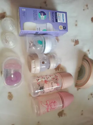 Lote biberones Philips Avent y Suavinex