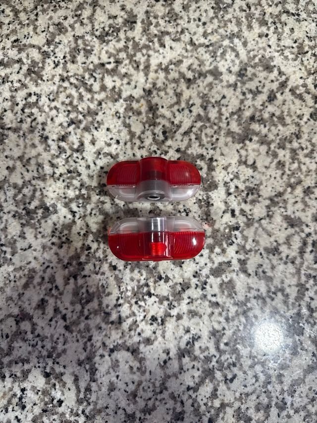 2 Luz Cortesía Puerta Seat Toledo FR CUPRA
