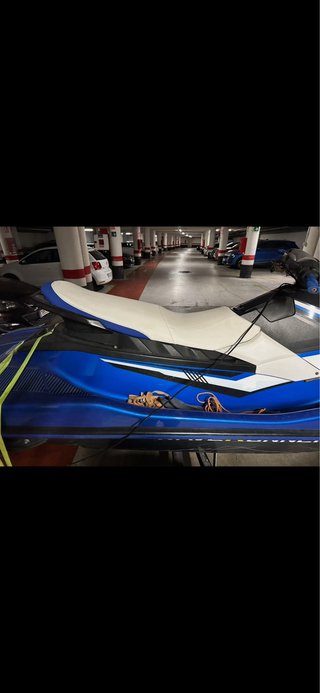 Yamaha WaveRunner EX Deluxe.