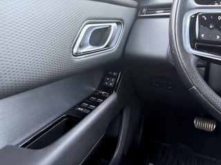 Land Rover Range Rover Velar 2021