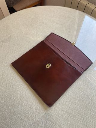 Carpeta Banco Español de Crédito Marrón