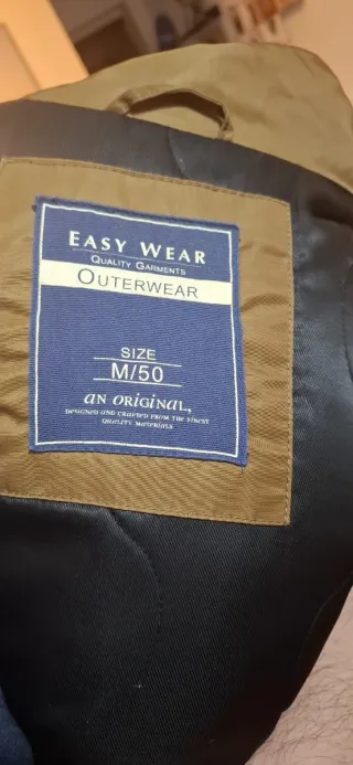 Parka hombre marrón con capucha