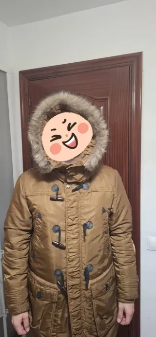 Parka hombre marrón con capucha