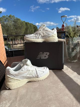 New Balance 1906R Beige/Blanco