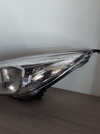 Faro delantero Ford Focus 2019