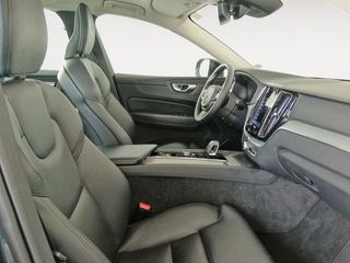 Volvo XC60 B4 R Design 2WD