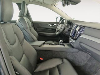 Volvo XC60 B4 R Design 2WD