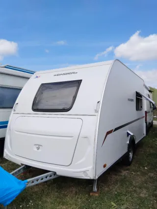 Caravana WEINSBERG TARA 850 kg PMA  1200kg