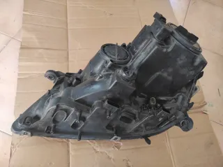 Faros Delanteros Mercedes derecho