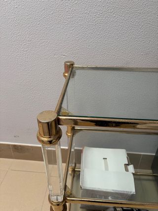 Mesita de salón con ruedas