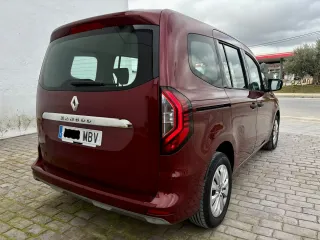 Renault Grand Kangoo 2022