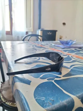 Occhiali da sole LACOSTE