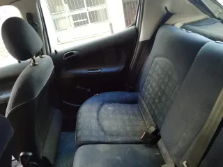 Peugeot 206 2002