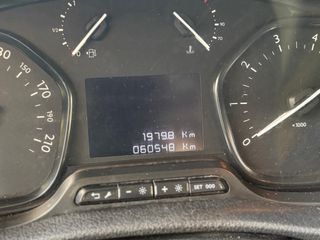 Peugeot Expert - Noviembre 2021