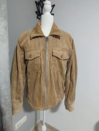 Zara Chaqueta Corduroy Beige Cremallera talla M