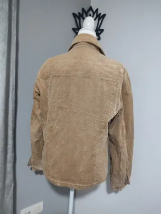 Zara Chaqueta Corduroy Beige Cremallera talla M