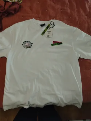 Camiseta Bershka sin usar Talla M