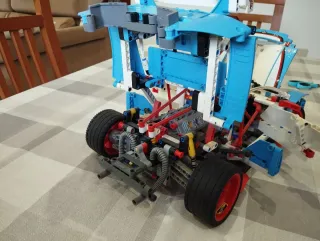 Lego Technic carro WRC Rally