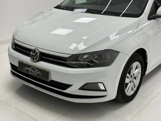 VOLKSWAGEN Polo 1.0 Advance desde 195€/mes*