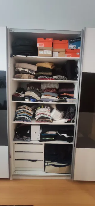 Armarios modernos blanco y negro