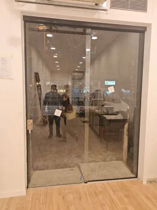 Carpintería aluminio, persianas y cristales