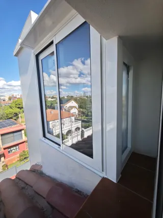 Carpintería aluminio, persianas y cristales