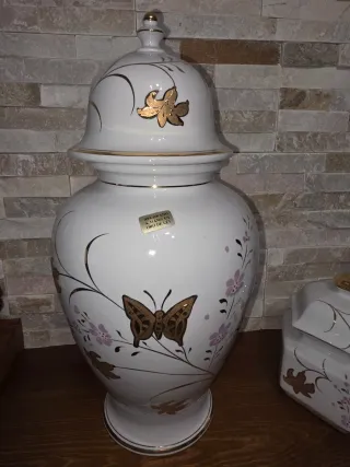 Juego Cerámica: Jarrón, Bombonera y Jarra