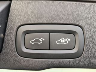 Volvo XC60 B4 R Design 2WD