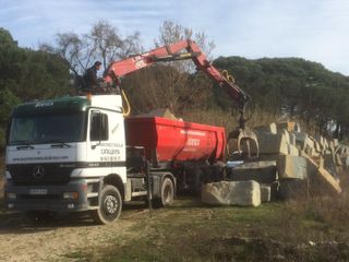 Grúa Liv L24 23P Pinza Autocargante