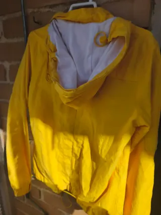 Chaqueta amarilla talla M
