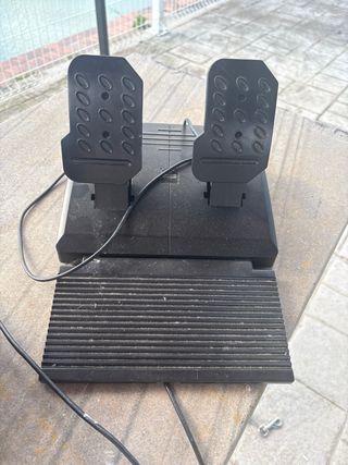 Volante y Pedales PlayStation